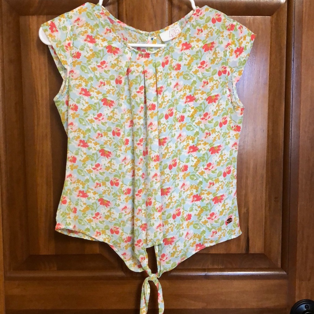 Matilda Jane girl’s floral top with great details